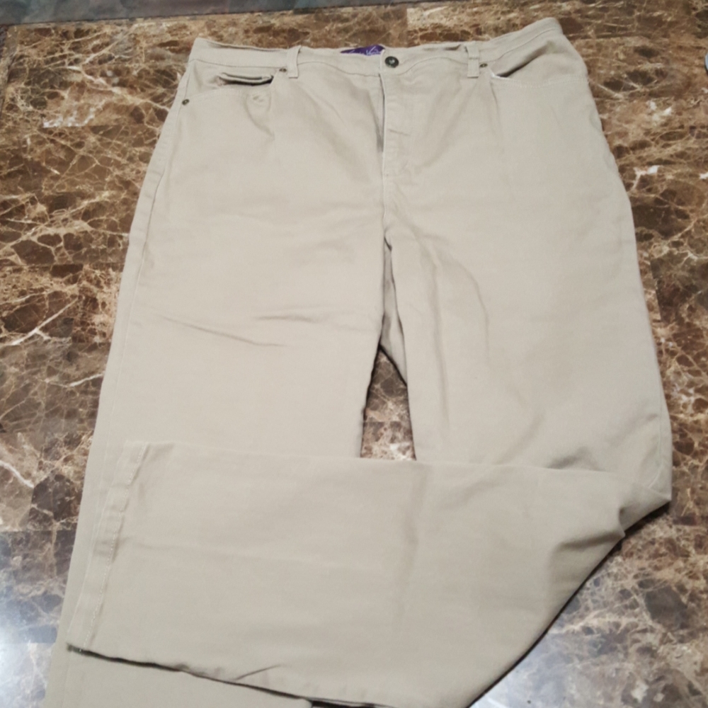 Ladies khaki colored jeans